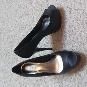 Black peep toe platform heels